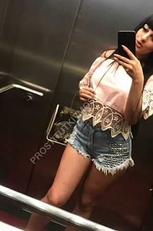 нина, метро Угрешская