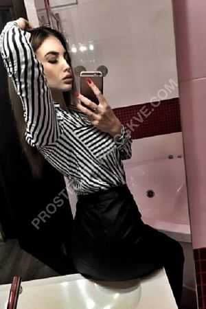 катя, метро Ростокино