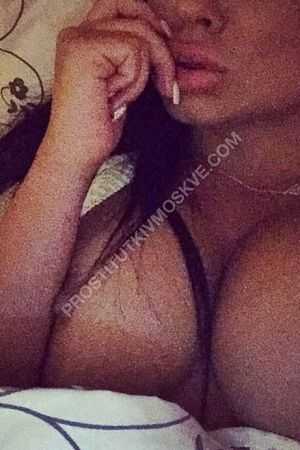 Оксана, метро Полянка