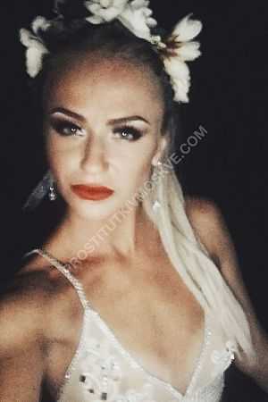 Вера, метро Новохохловская