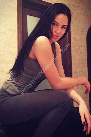 Олечка, метро Новопеределкино