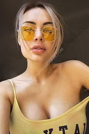 Вика, метро Чеховская