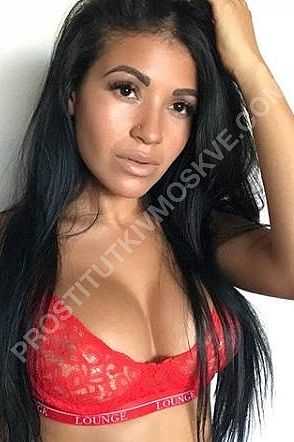 Алина, метро Нижегородская