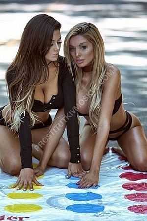 Аня и Лиля, метро Дмитровская