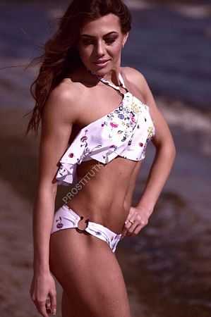 Елена, метро Профсоюзная