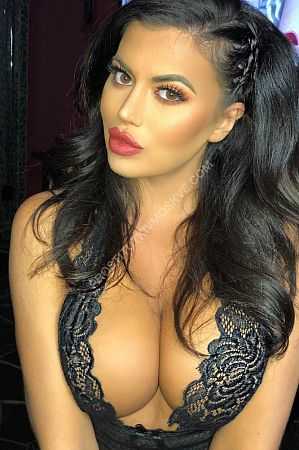 Катя, метро Электрозаводская