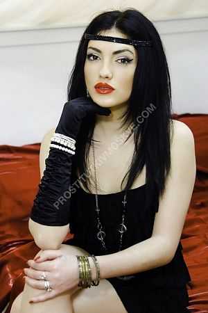 Юля, метро ВДНХ