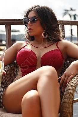 Геля, метро Авиамоторная