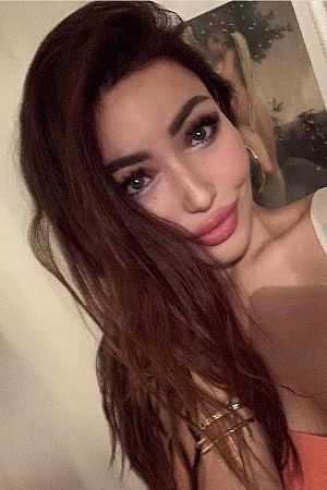 Нелли, метро Красные Ворота