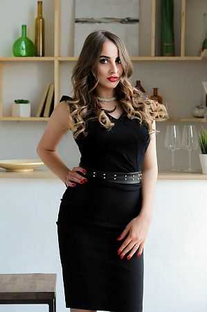 Ника, метро Лубянка