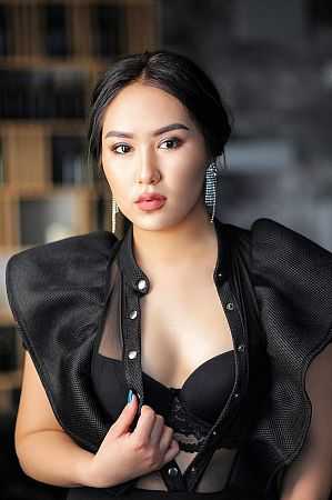 Лила, метро Добрынинская