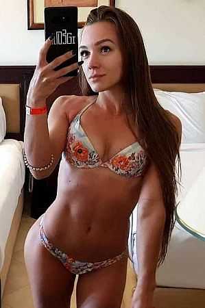 Лаура, метро Бульвар Рокоссовского