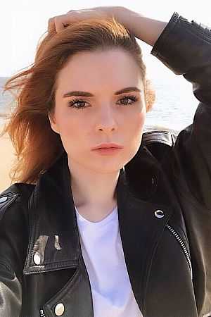 Александра, метро Белорусская