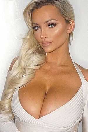 Ева, метро Алтуфьево