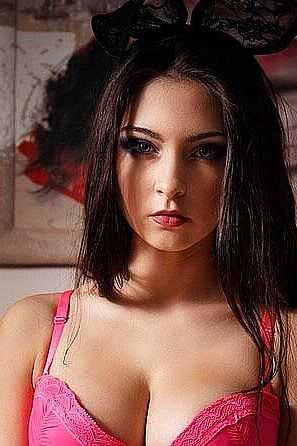 Алёна, метро Лесопарковая