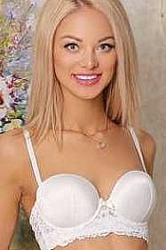 Амелия, метро Марксистская