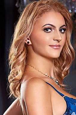 Зоя, метро Профсоюзная