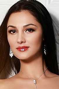 Света, метро Достоевская