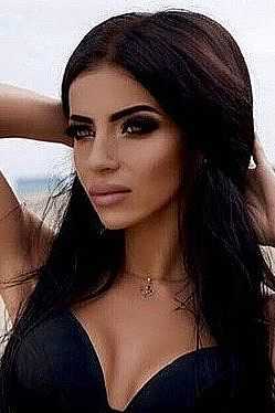 Эляна, метро Сухаревская