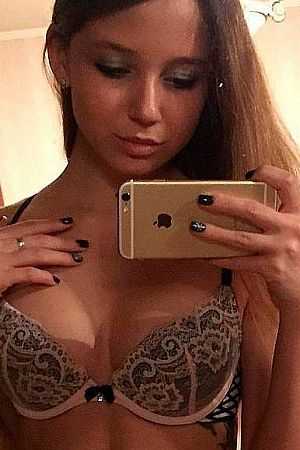 Лариса, метро Орехово