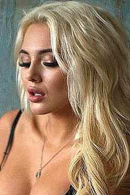 Ирина, метро Площадь Гагарина