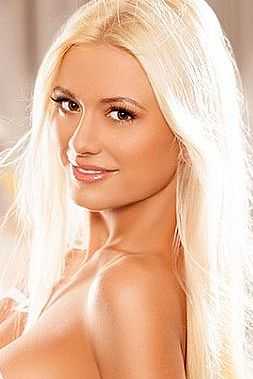 Катя, метро Боровицкая