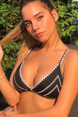 лиля, метро Бауманская