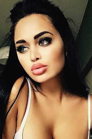 лиля, метро Полежаевская