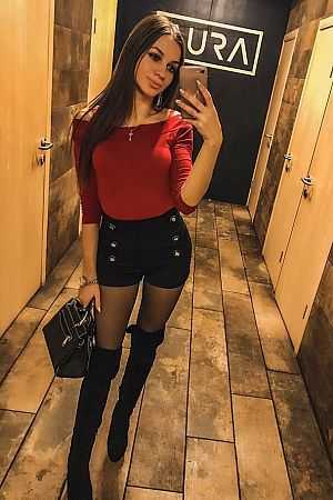 Кристи, метро Крымская