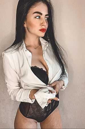 Майя, метро Библиотека имени Ленина