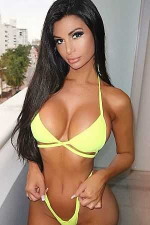 Кристи, метро Бульвар Дмитрия Донского