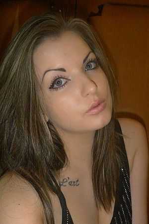 Алиса, метро Чистые пруды