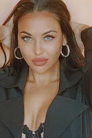 Кристи, метро Октябрьское Поле