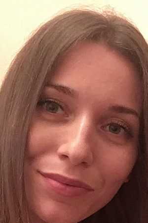 Лариса, метро Хорошёво