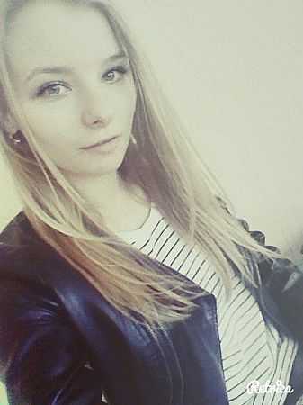 лиля, метро Чистые пруды