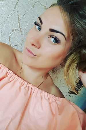 Ника, метро Братиславская