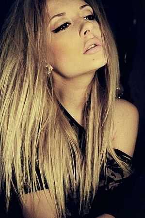 Алла, метро Нахимовский проспект