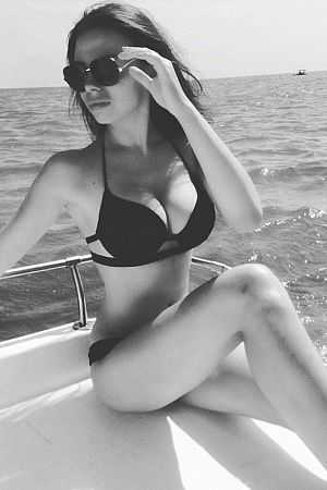 Лариса, метро Славянский бульвар