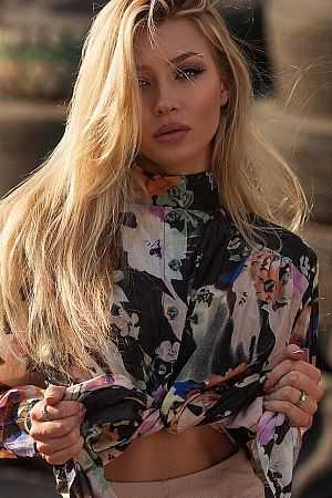 Алла, метро Свиблово