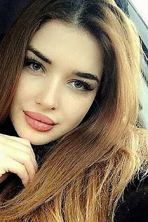 Ника, метро Трубная