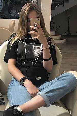 лиля, метро Петровско-Разумовская