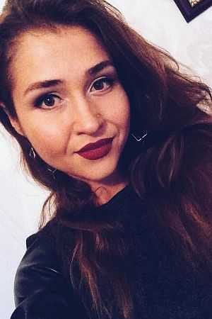 Алиса, метро Каховская