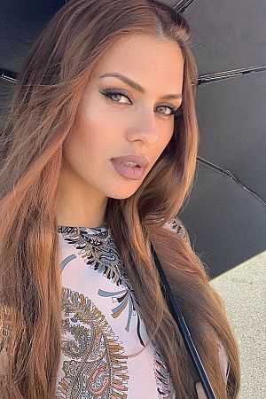 Алиса, метро Щёлковская