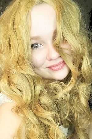 Лариса, метро Серпуховская