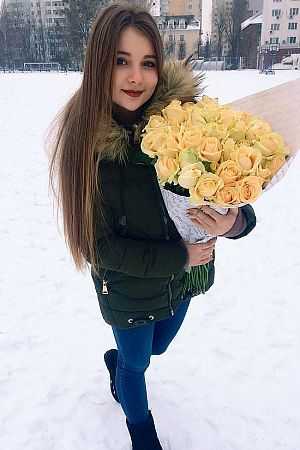 лиля, метро Добрынинская