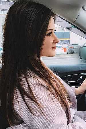 Алла, метро Динамо