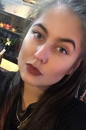 елена, метро Пролетарская