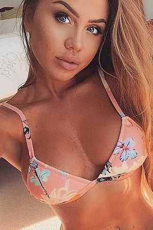 Оксана, метро Алексеевская