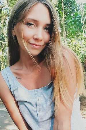 Ника, метро Верхние Котлы