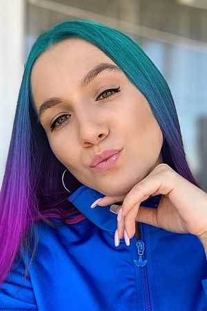 Алиса, метро Крестьянская застава